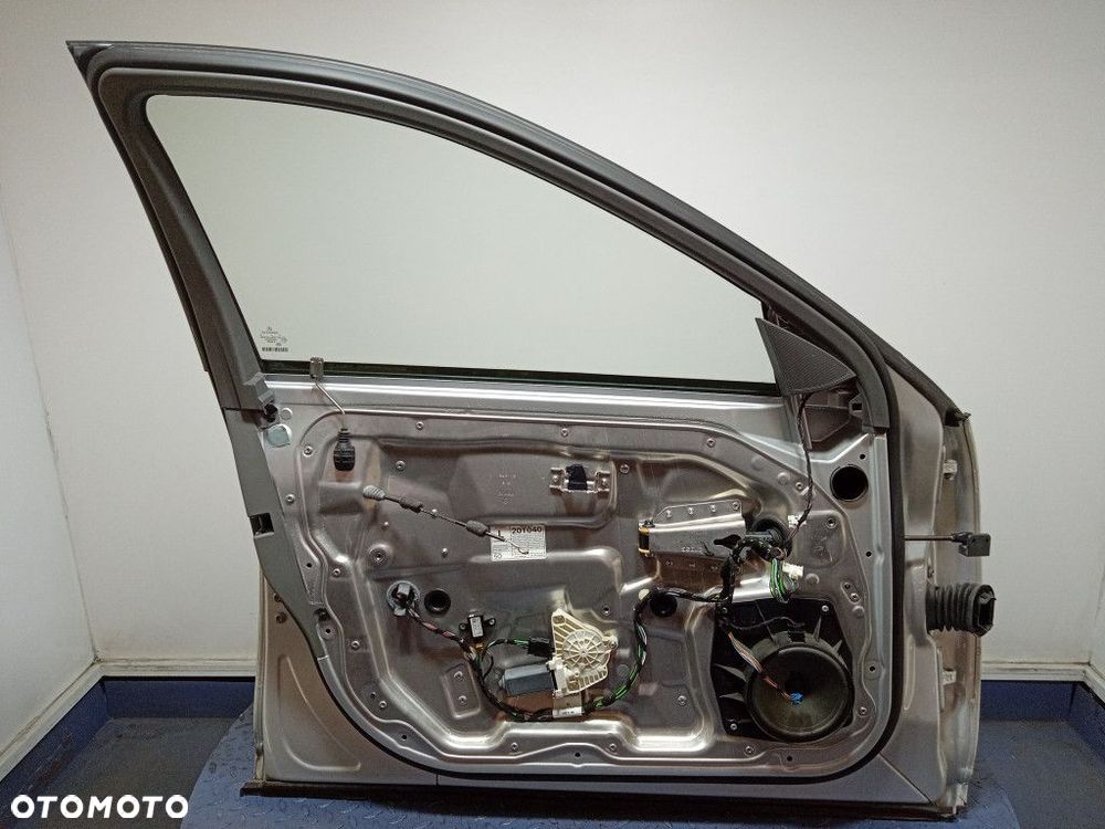 MERCEDES S KLASA W221 DRZWI PRZÓD LEWE PRZEDNIE 775 - 9