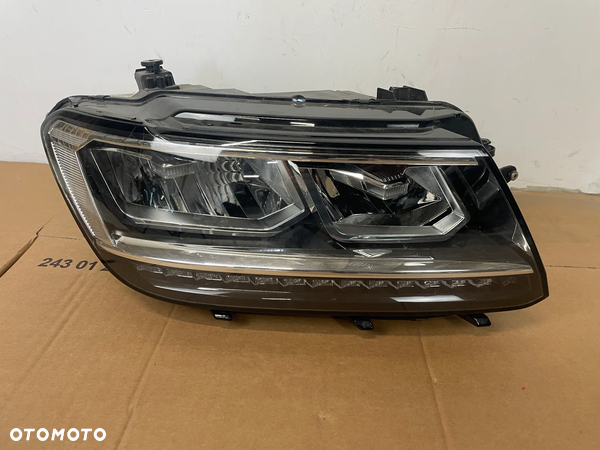 VOLKWAGEN TIGUAN II 2 5NA 5NB FULL LAMPA PRAWA PRAWY  PRZEDNIA PRZÓD 5NB941036D