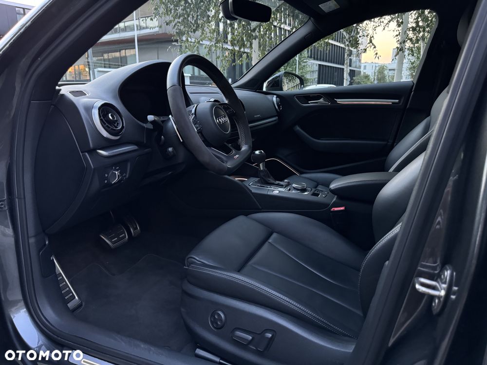 Audi RS3 Sportback - 27
