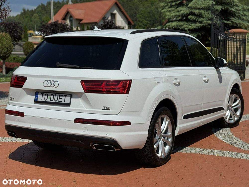 Audi Q7 - 17