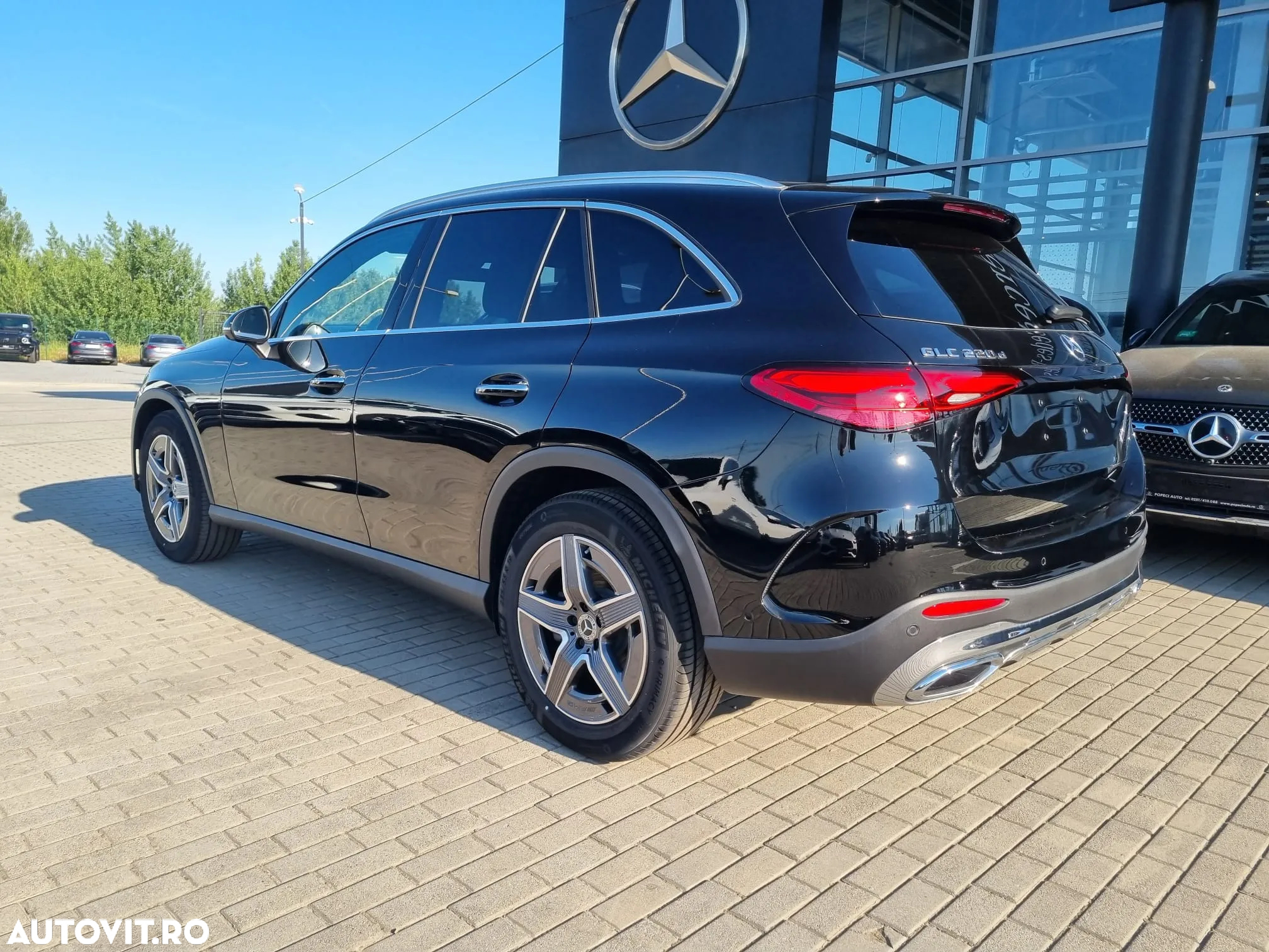Mercedes-Benz GLC 220 d 4MATIC MHEV - 14