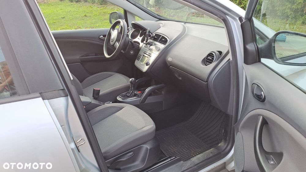 Seat Altea XL 2.0 TDI DPF Style - 6