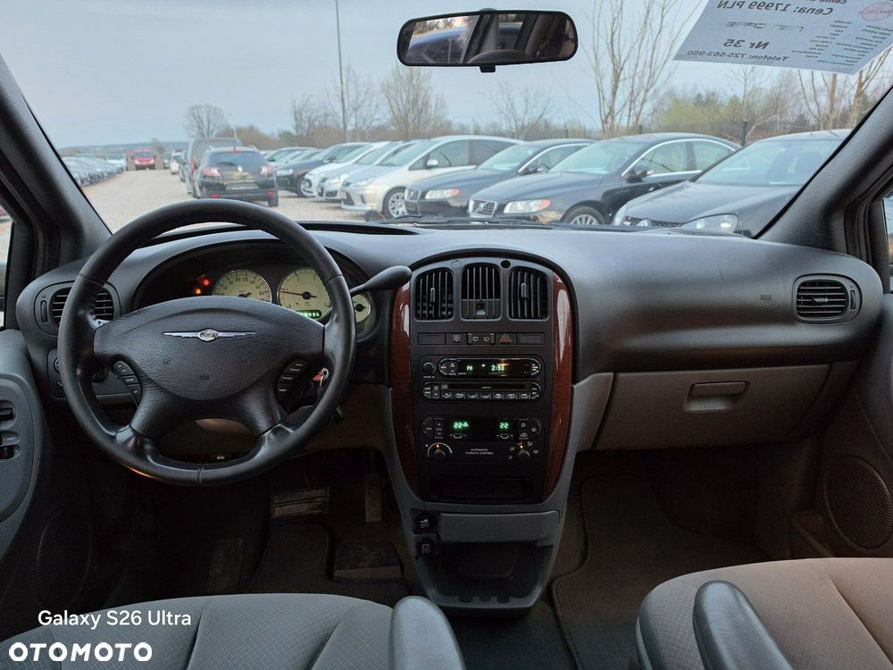 Chrysler Voyager - 38