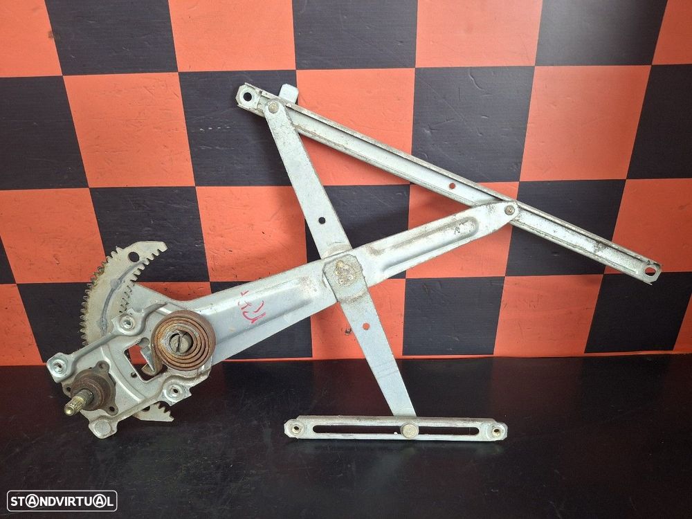 Elevador Frente Direito Toyota Dyna 250 - 1