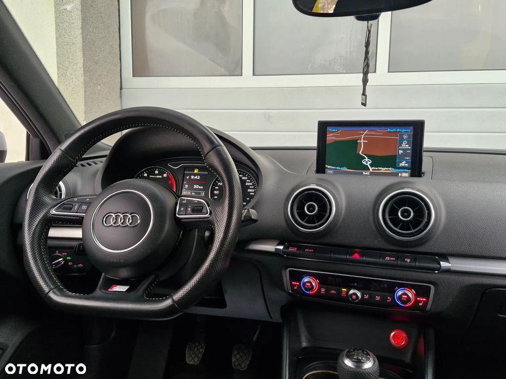 Audi A3 Sportback 1.4 TFSI cylinder on demand ultra S line Sportpaket - 22
