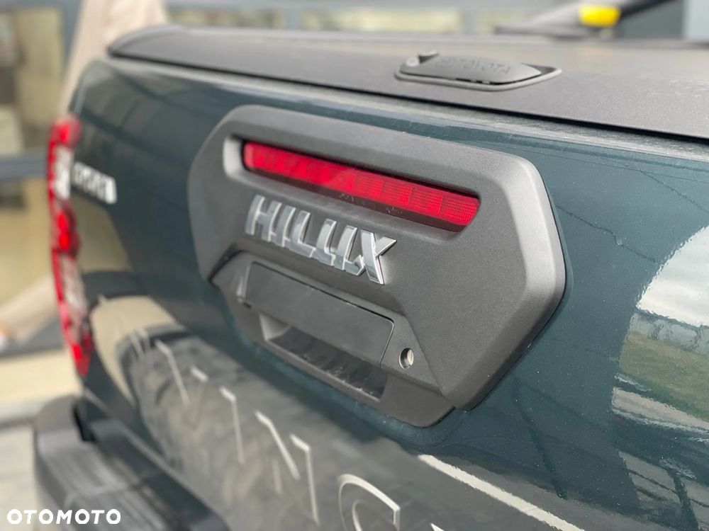 Toyota Hilux 2.8 D-4D Double Cab Invincible 4x4 - 12