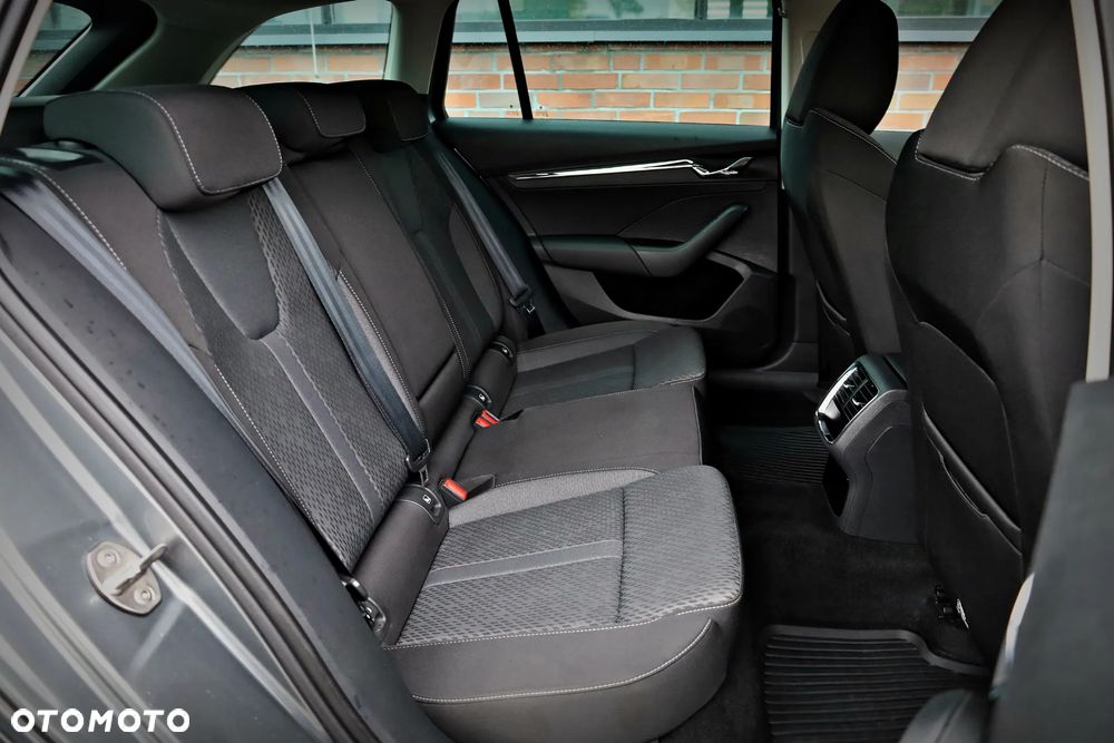 Skoda Octavia 1.5 TSI e-Tec Style DSG - 27
