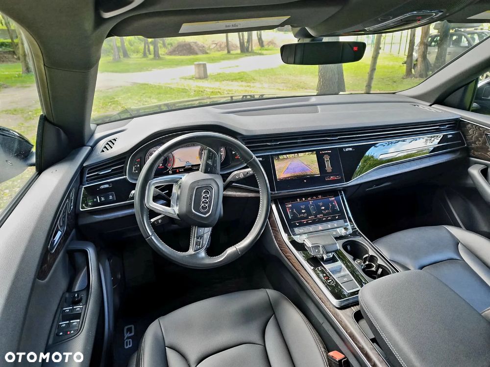 Audi Q8 55 TFSI mHEV Quattro Tiptronic - 4