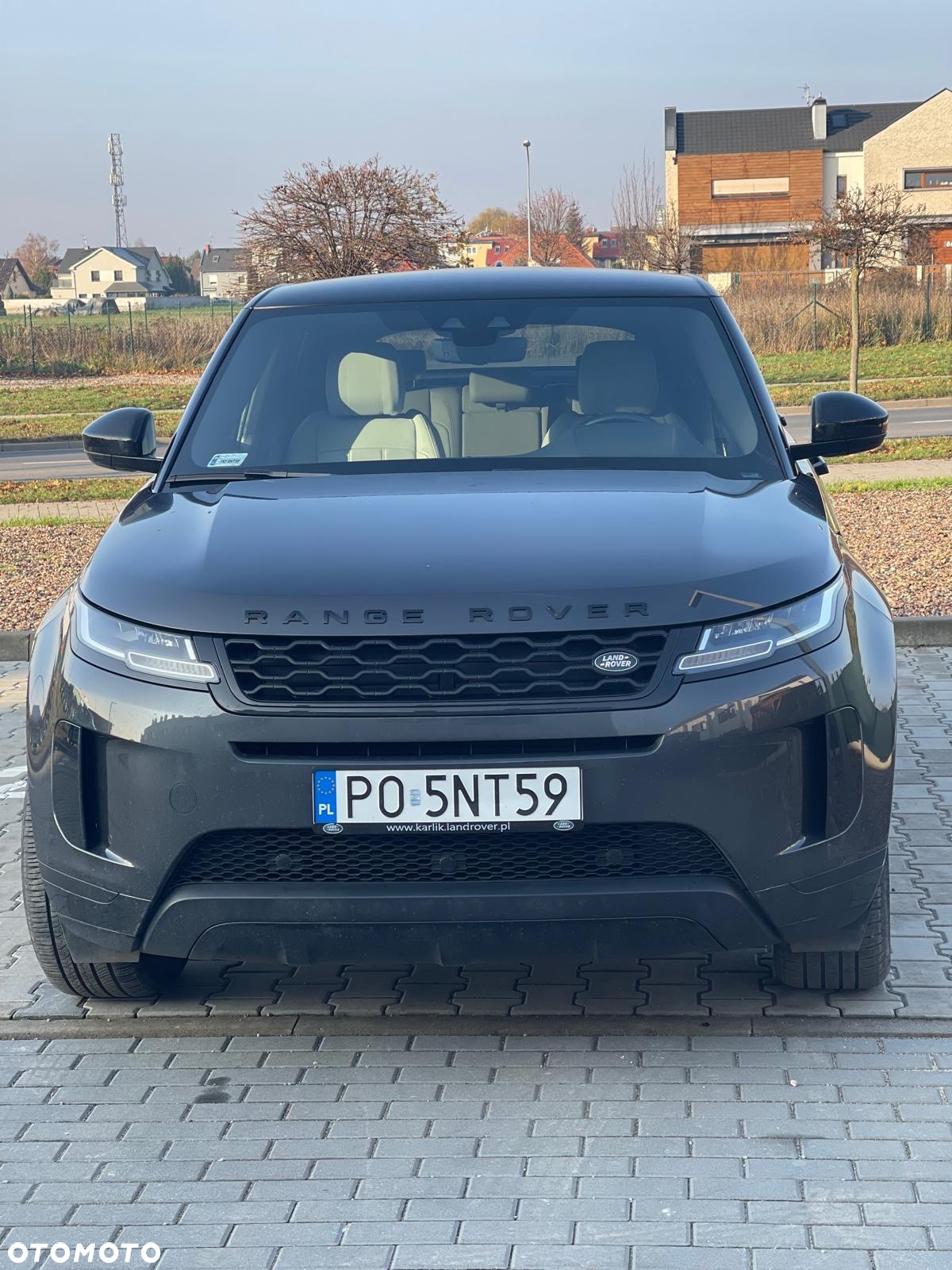 Land Rover Range Rover Evoque - 16