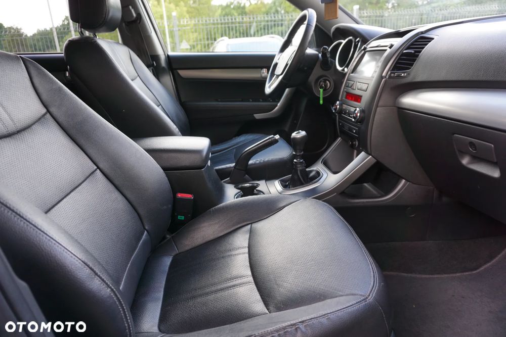 Kia Sorento 2.0 CRDi Voyage 2WD - 16