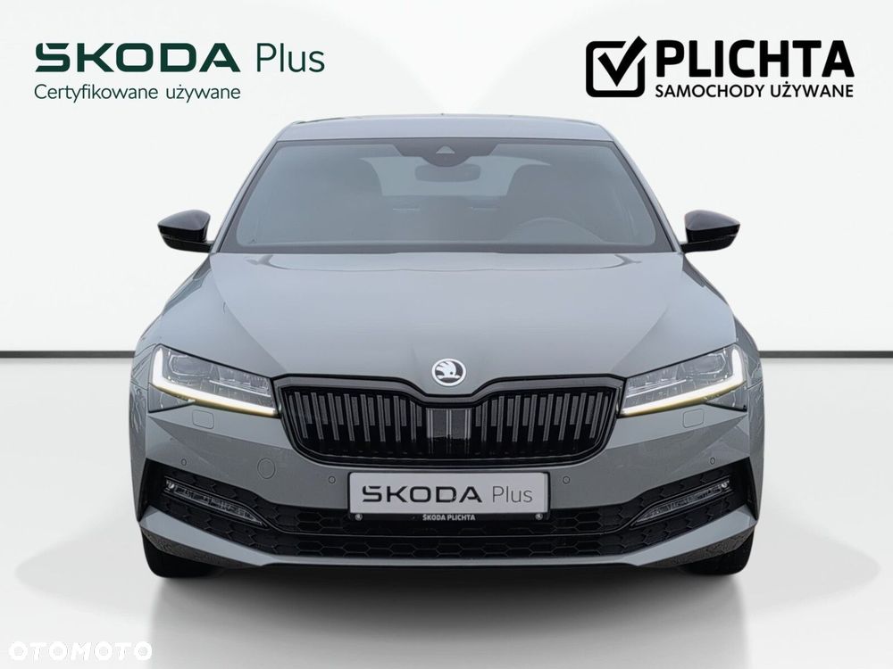 Skoda Superb 2022 photo 2