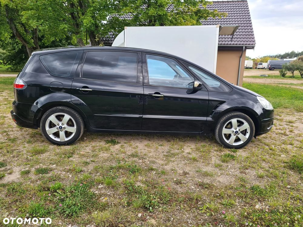 Ford S-Max - 8