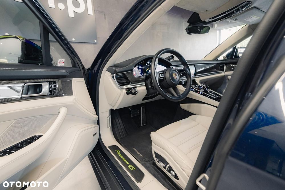 Porsche Panamera 4S E-Hybrid - 10