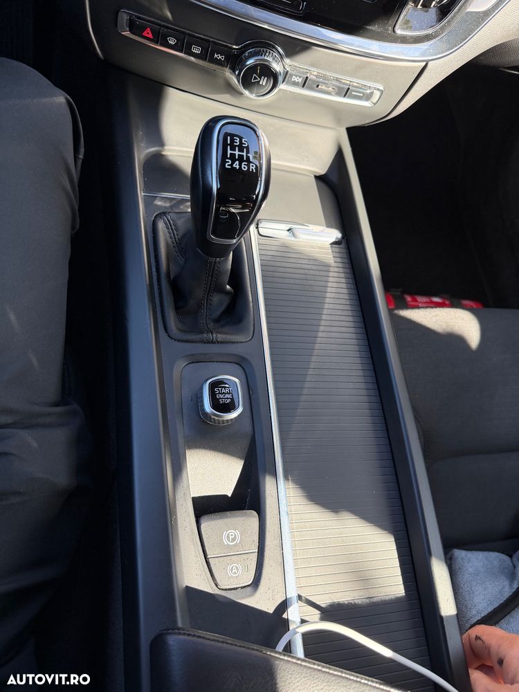 Volvo V60 D3 Momentum Core - 15