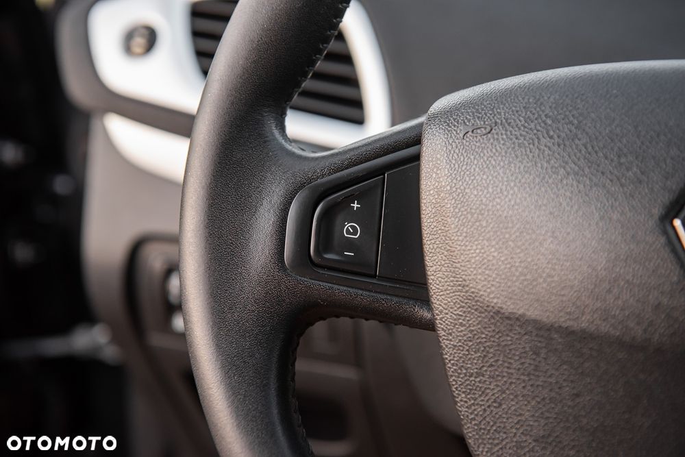Renault Scenic - 17