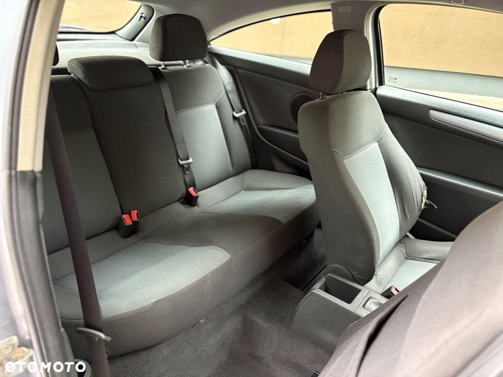 Opel Astra GTC 1.6 Edition - 15