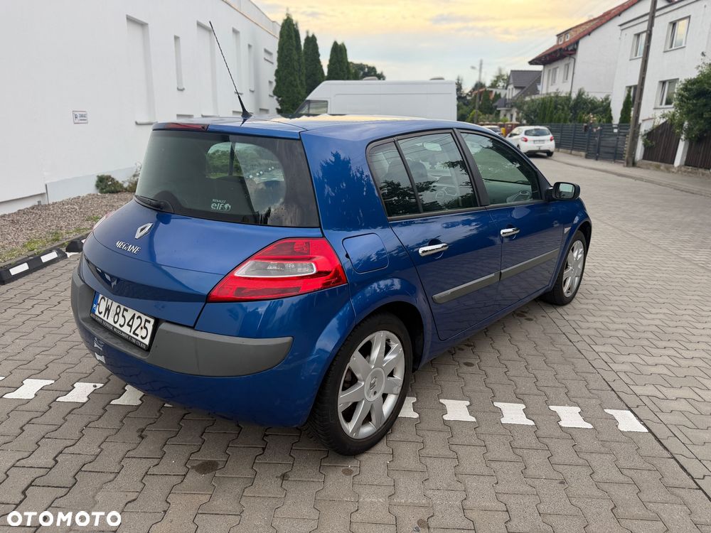Renault Megane - 5