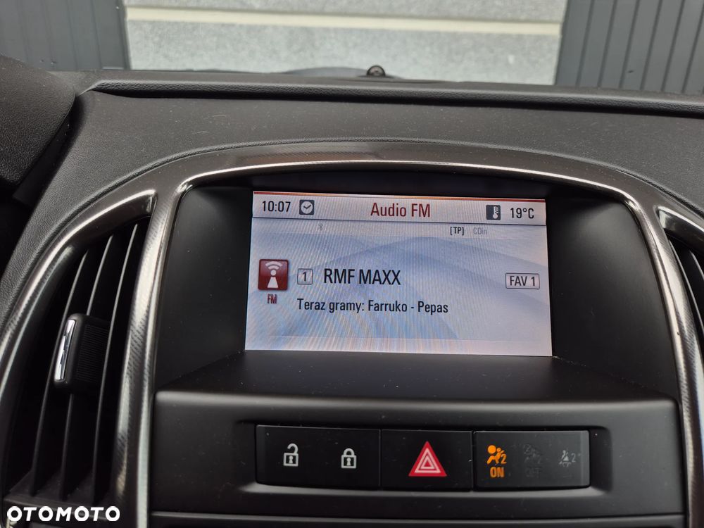 Opel Astra III 1.9 CDTI Cosmo - 10