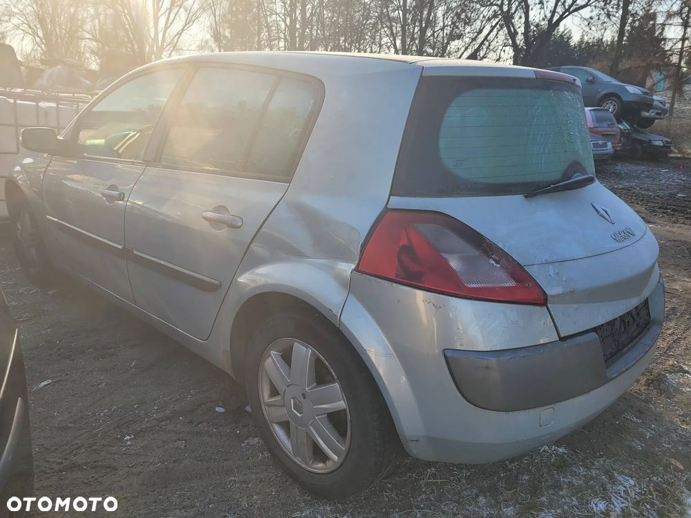 Części- Renault megane  Pojemność: 1870  Moc: 88kW  Rok: 2003  Diesel - 3