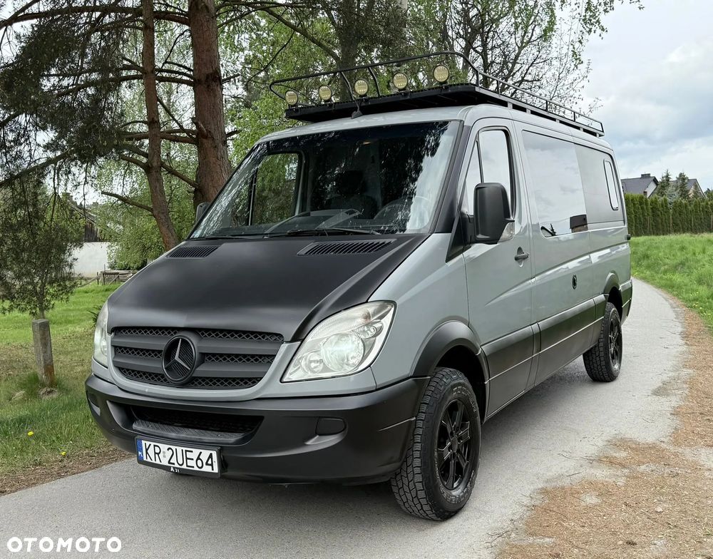 Mercedes-Benz Sprinter - 4
