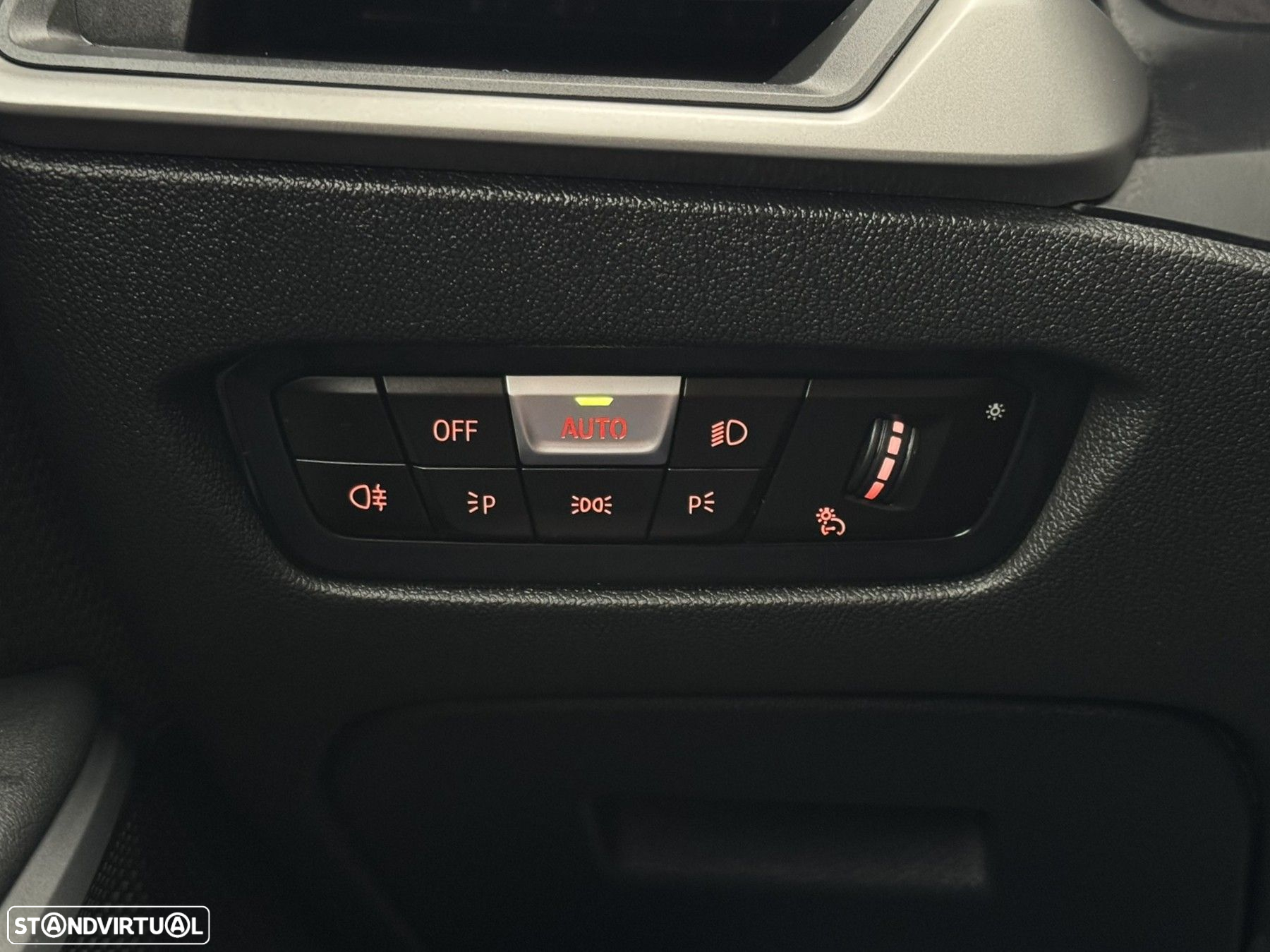 BMW 330 e Corporate Edition Auto - 23