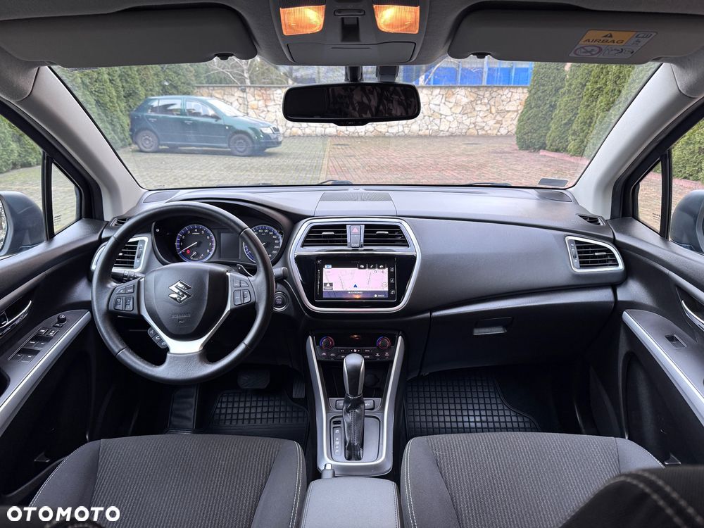 Suzuki SX4 S-Cross 1.0 T Premium 4WD - 9