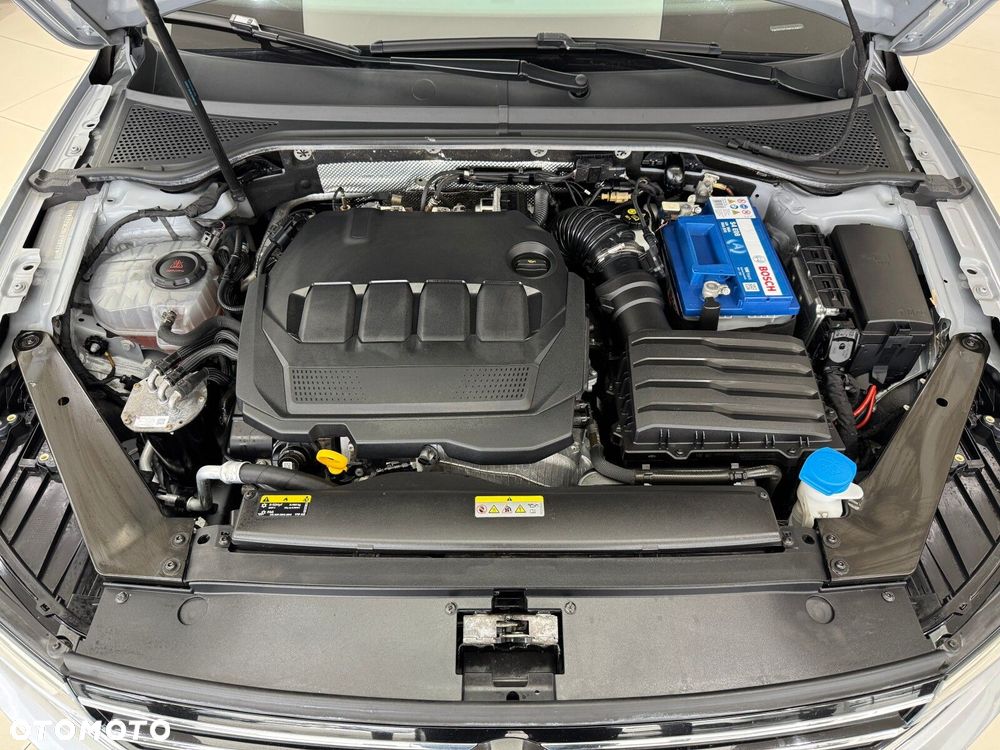 Volkswagen Passat - 20