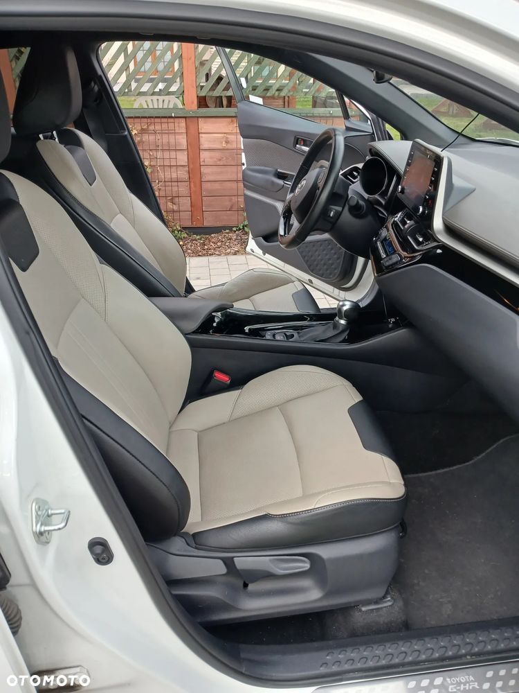 Toyota C-HR 1.8 Hybrid GPF Executive - 9