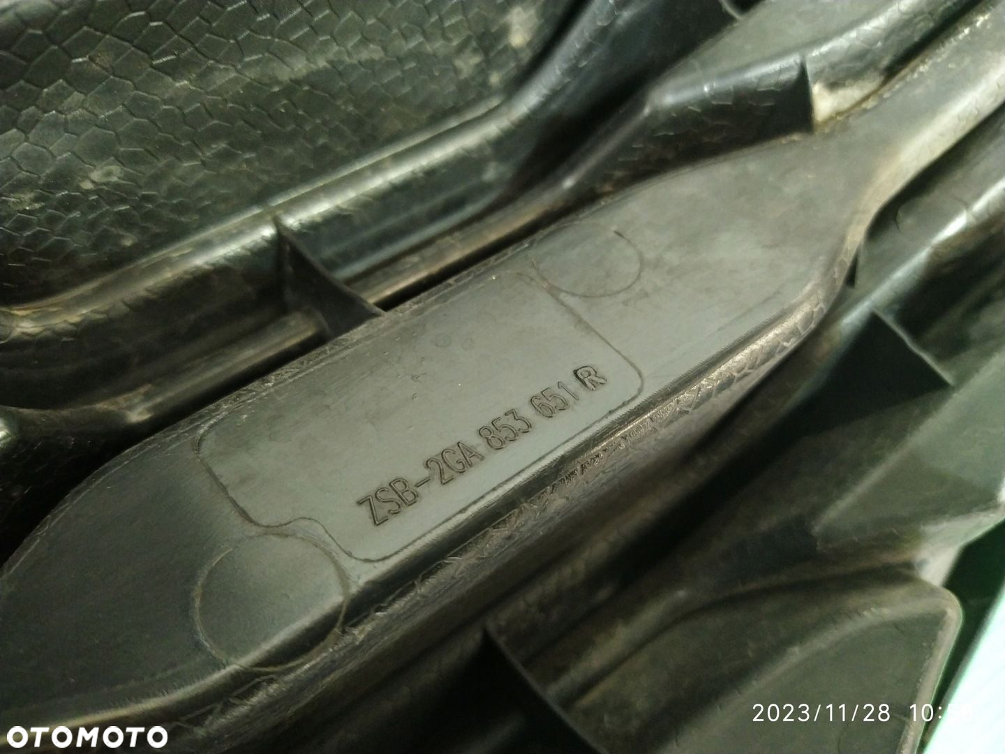 GRILL ATRAPA ZDERZAKA VW T-ROC 2GA853651R - 15