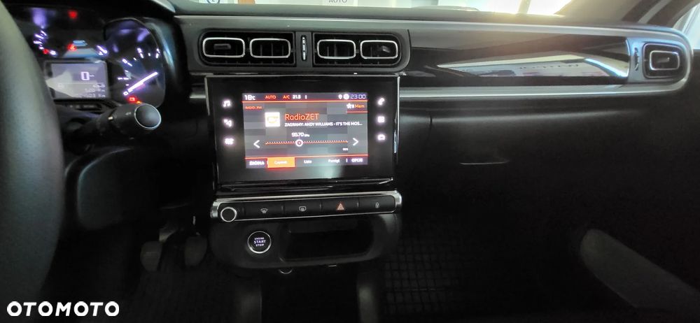 Citroën C3 1.2 PureTech Shine - 21