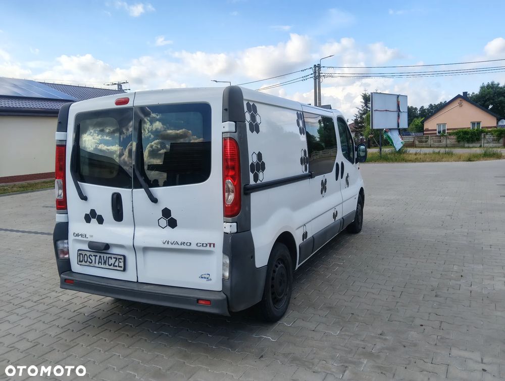 Opel Vivaro - 9