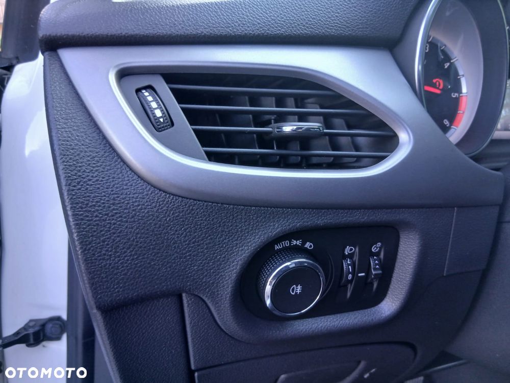 Opel Astra 1.6 CDTI DPF ecoFLEX TourerStart/Stop Style - 18