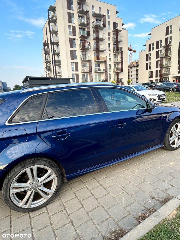Audi A3 Sportback 2.0 TDI Sport S tronic - 4