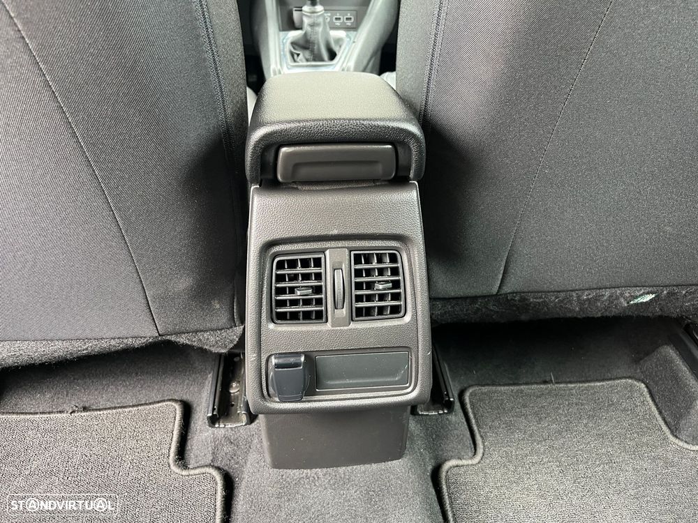 Renault Captur 1.0 TCe Intens - 27