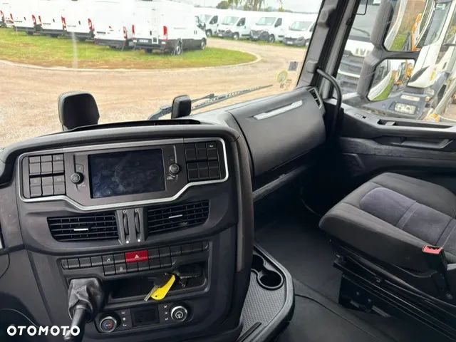 Iveco AS 440 S - 10