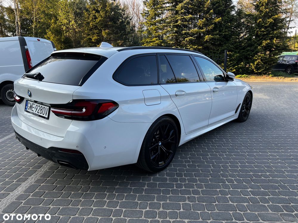 BMW Seria 5 520d mHEV M Sport sport - 9