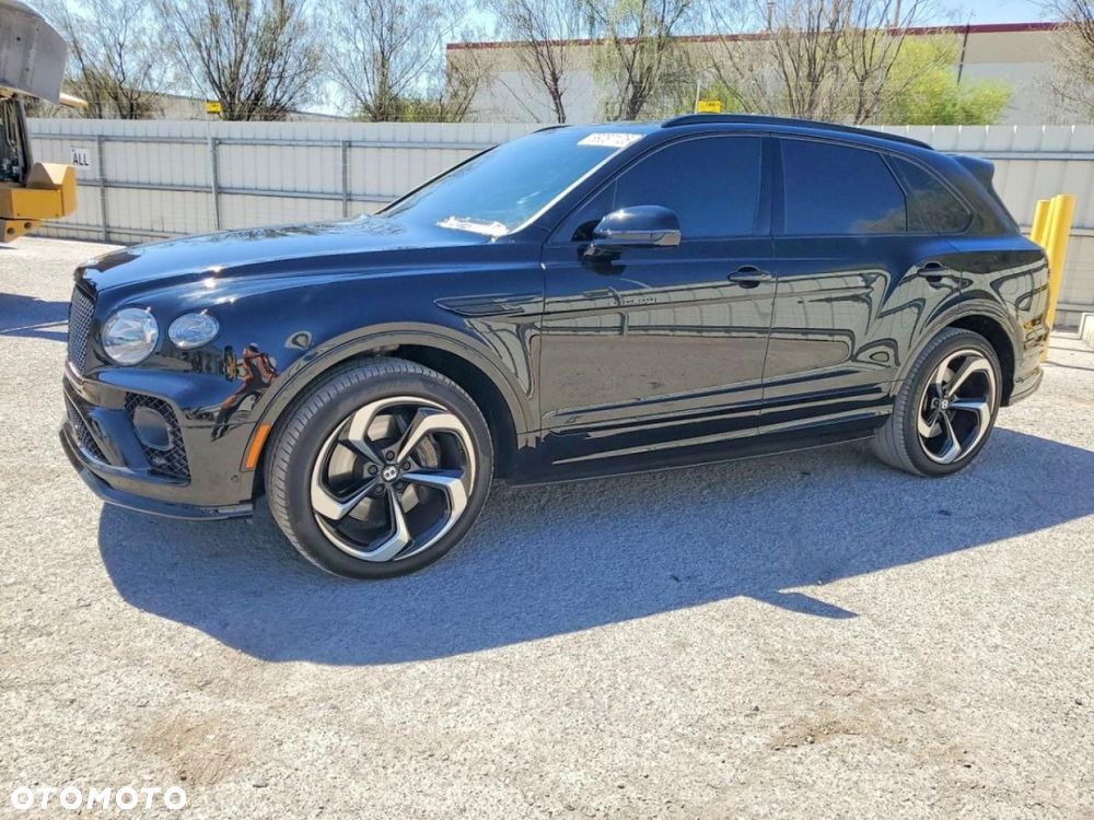 Bentley Bentayga - 2