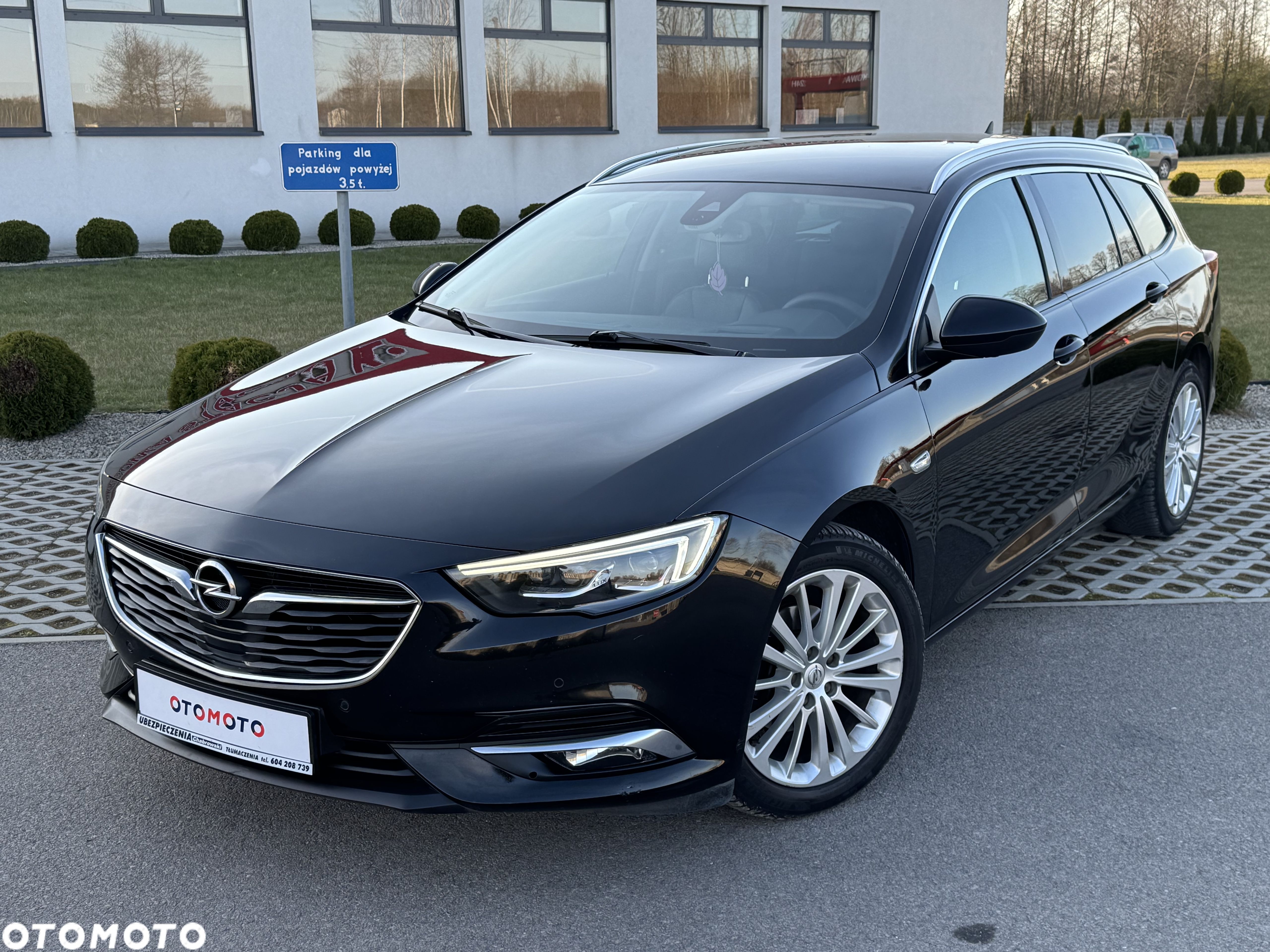 Opel Insignia Sports Tourer 1.6 ECOTEC Diesel Business Innovation - 1