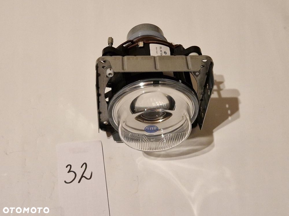 Hella 1BL 007 834-087 reflektor HALOGEN SOCZEWKA NOWY ORYGINAŁ LEWY  PRAWY