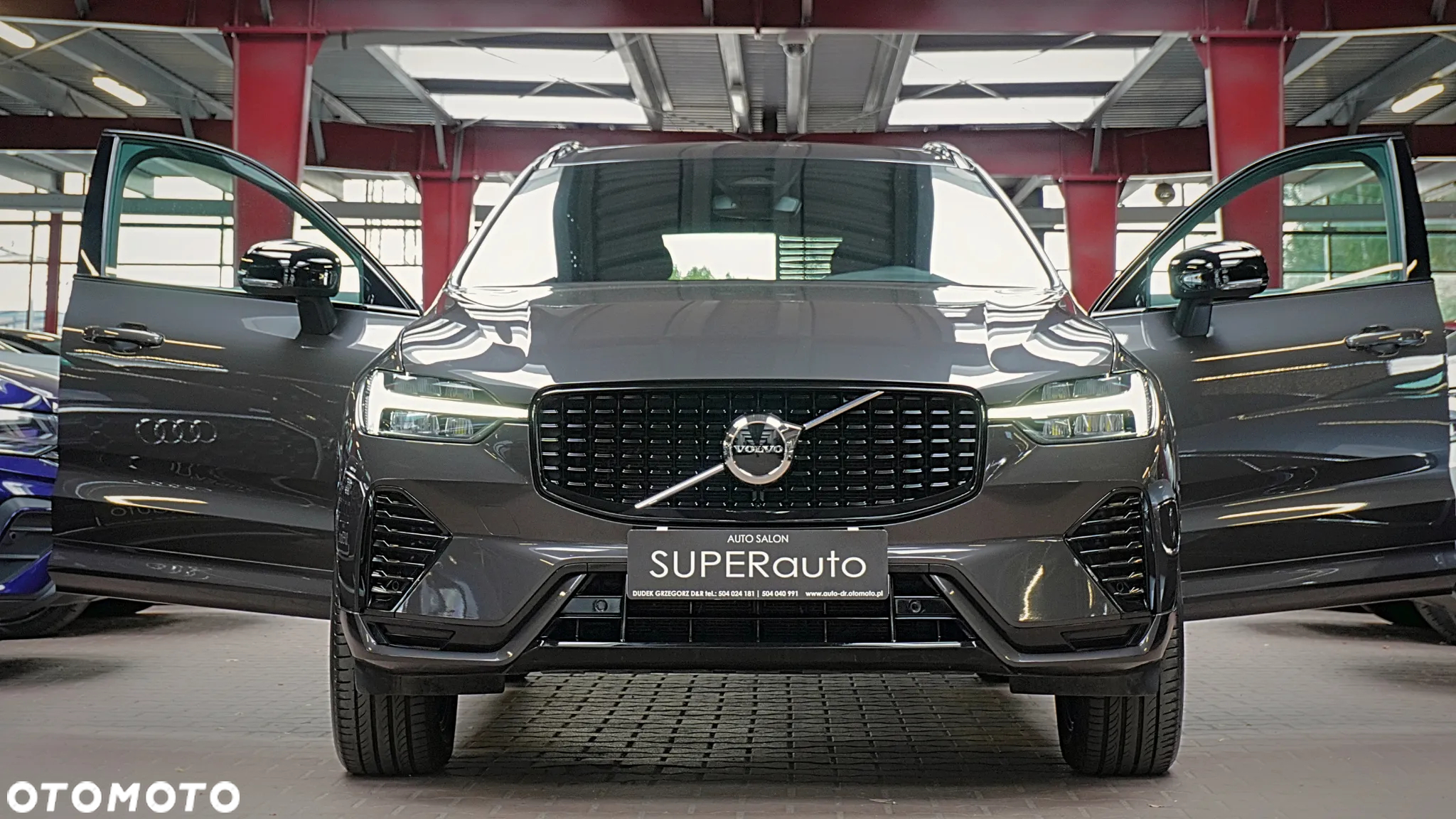 Volvo XC 60 T4 R-Design - 4