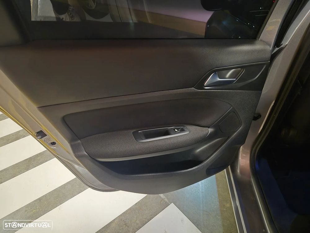 Peugeot 308 SW e-HDi 115 Stop & Start Allure - 30