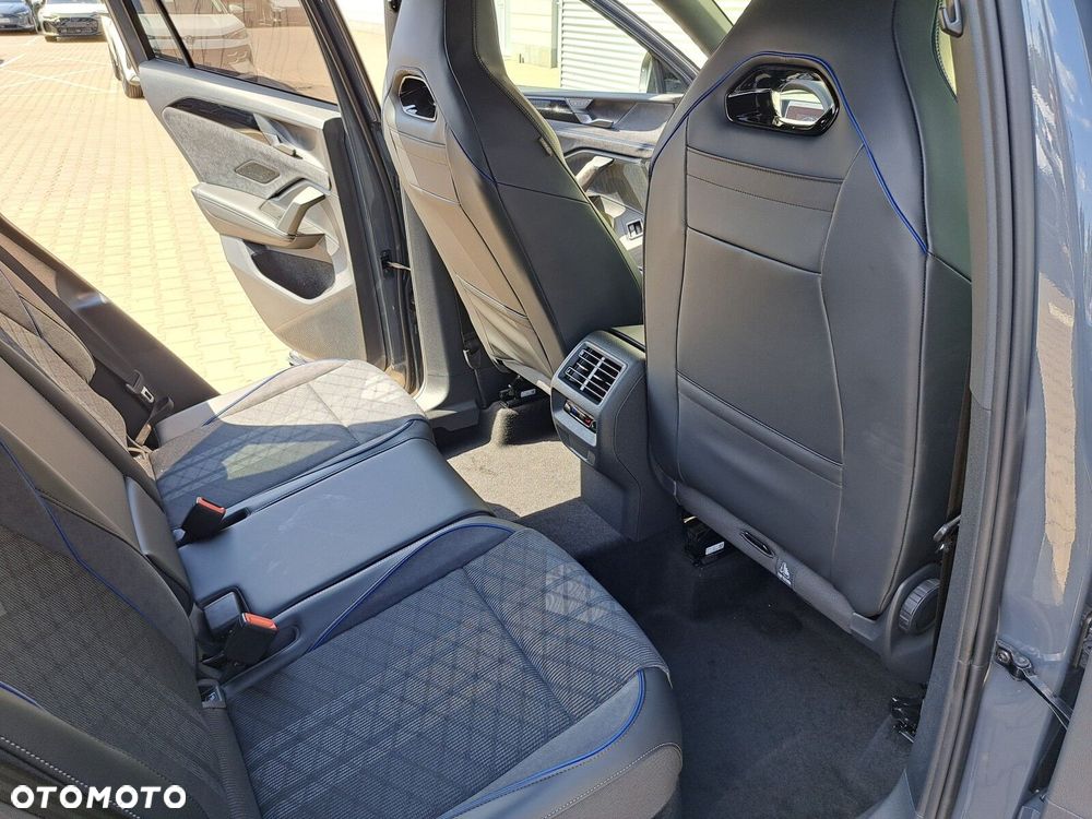 Volkswagen Tiguan - 9