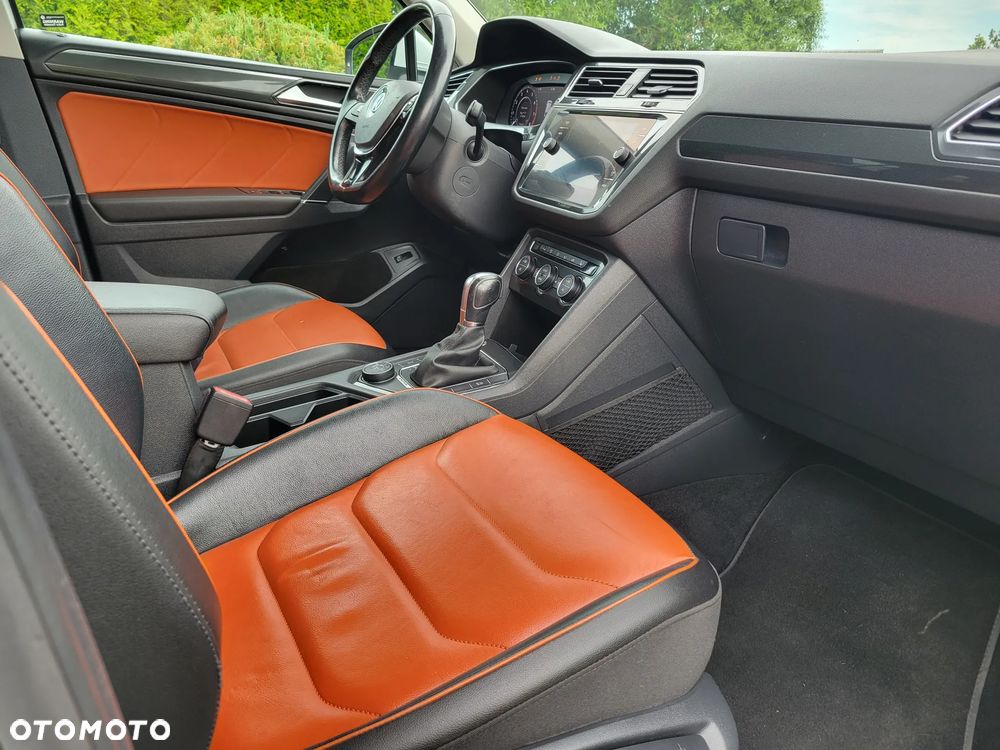 Volkswagen Tiguan 2.0 TSI 4Motion DSG OPF Highline - 23