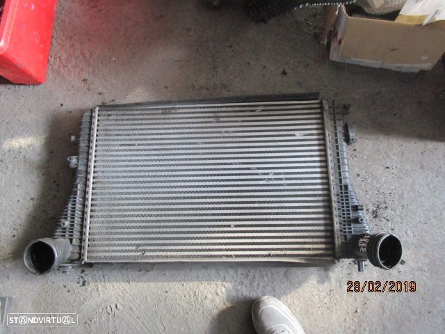 Radiador Intercooler 1K0145803A VW GOLF 5 2006 1.9TDI - 1