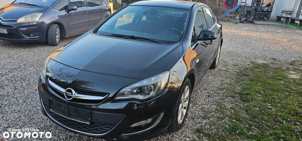 Opel Astra - 1