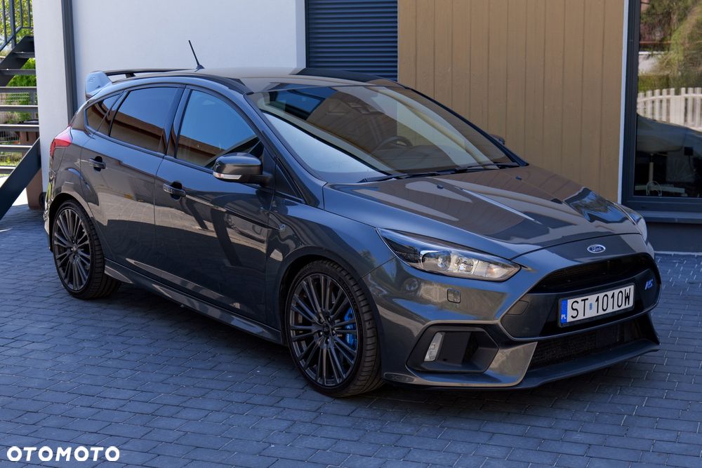 Ford Focus - 1