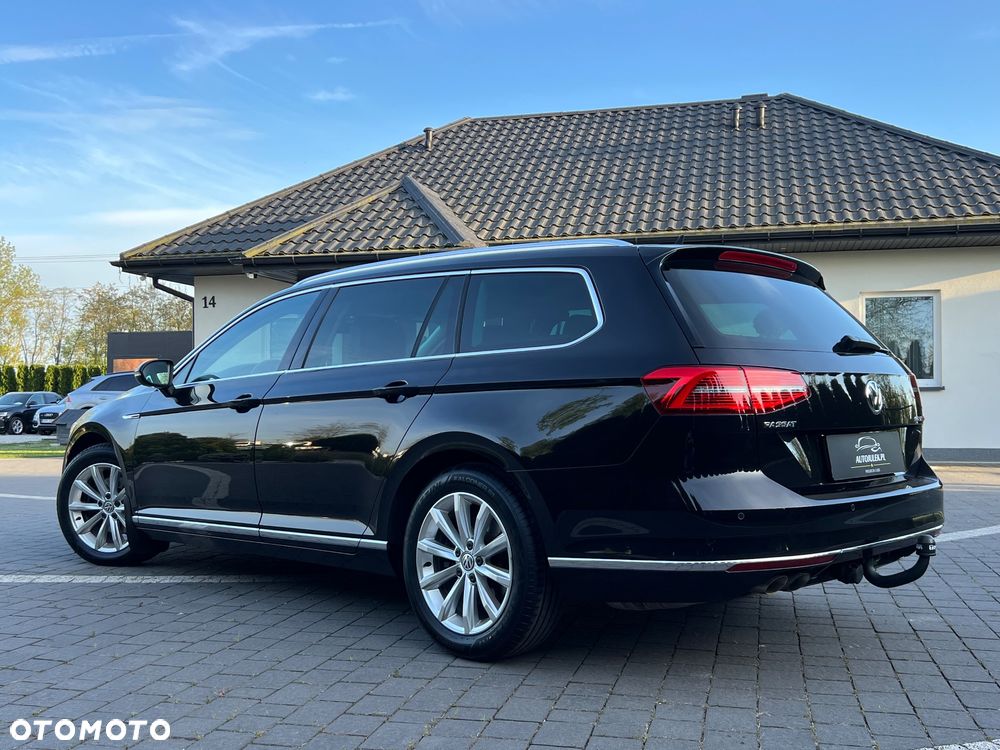 Volkswagen Passat Variant 2.0 TDI SCR 4Motion DSG Highline - 13
