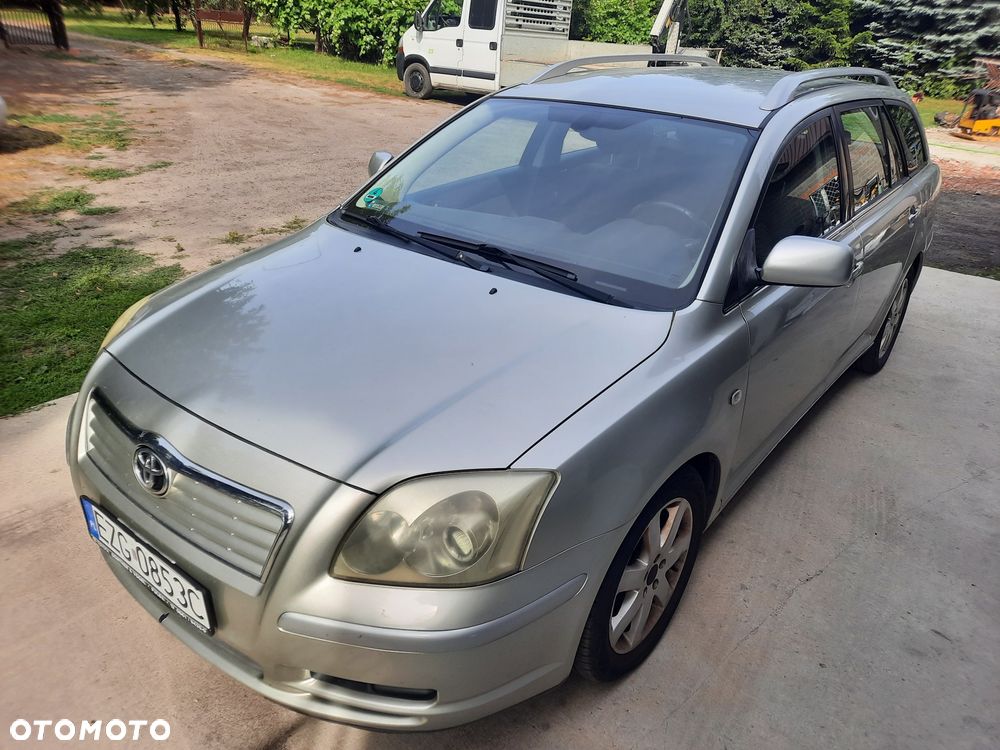 Toyota Avensis 1.8 VVT-i - 2