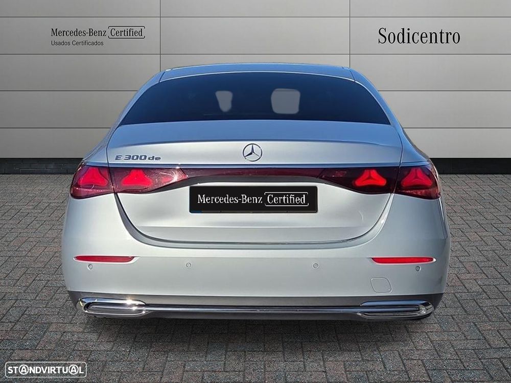 Mercedes-Benz E 300 de Avantgarde - 9