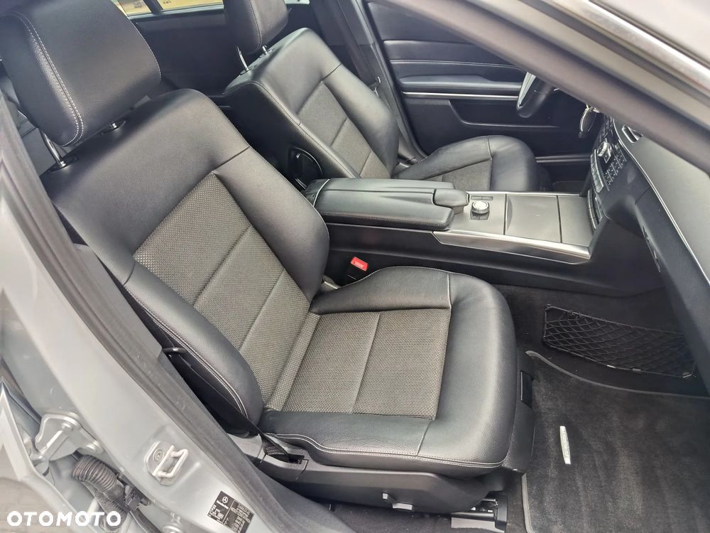 Mercedes-Benz Klasa E 220 CDI 7G-TRONIC Avantgarde - 25